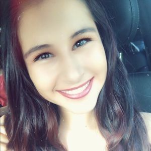 Meet your Posher, Noelle